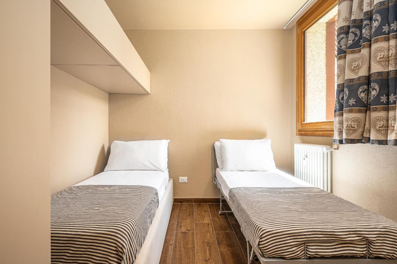 Hemeras Boutique Homes : Apartment 200M From The Skylift Брей-Червиния Экстерьер фото