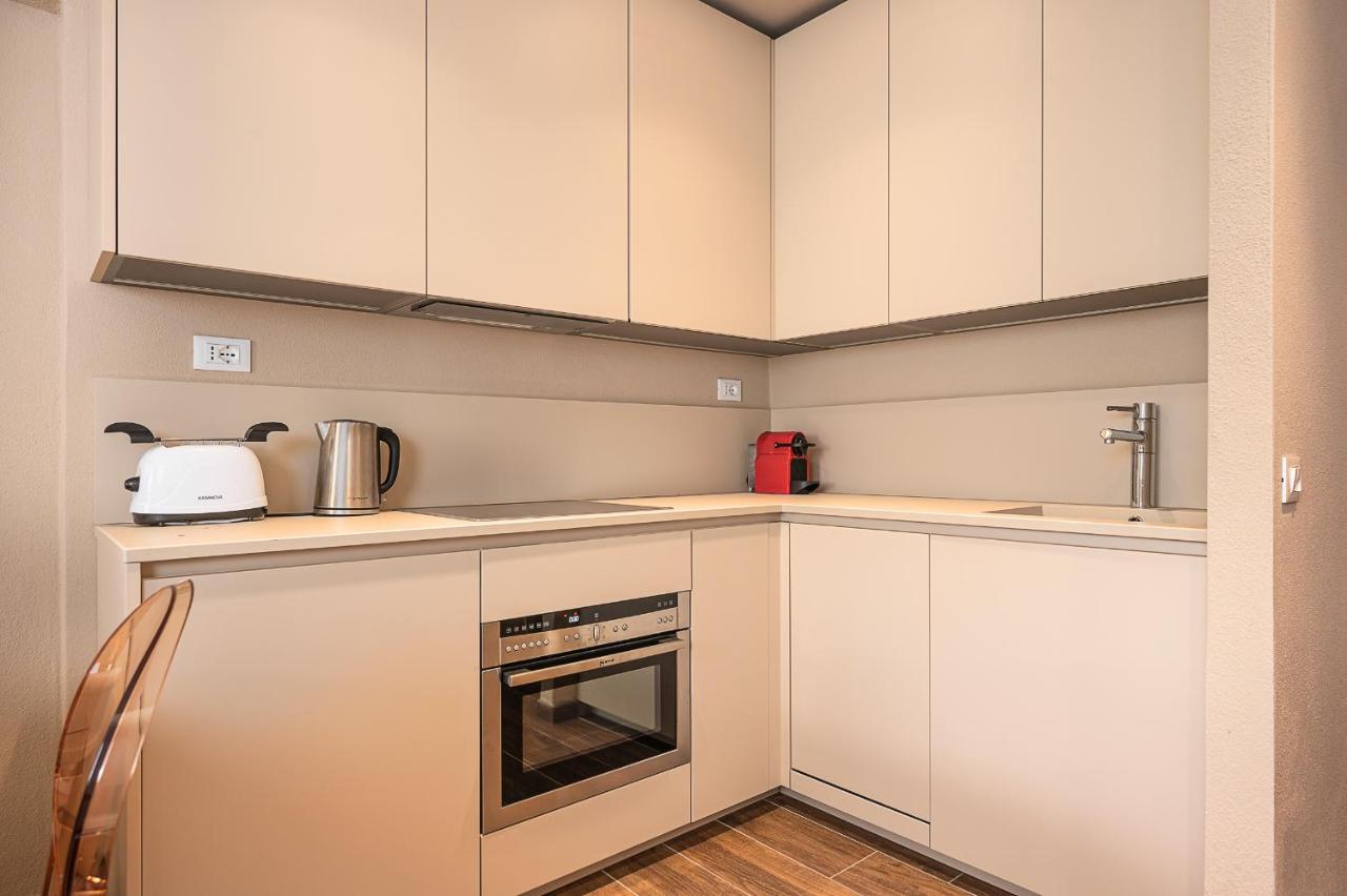 Hemeras Boutique Homes : Apartment 200M From The Skylift Брей-Червиния Экстерьер фото